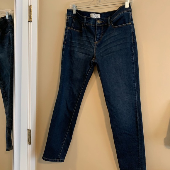 Free people denim jeans . - Picture 3 of 8